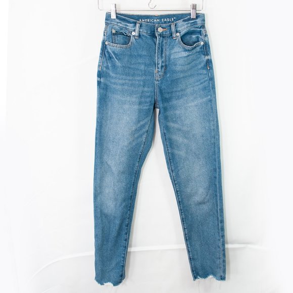 American Eagle Outfitters Denim - American Eagle Frayed Hem Mom Jean High Rise 1100X